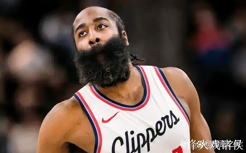 泰伦-卢:哈登左小腿挫伤缺席训练,但今天会带伤出战 泰伦-卢:哈登左小腿挫伤缺席训练,但今天会带伤出战