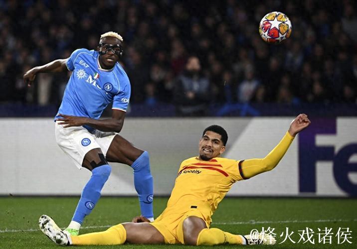 欧冠-莱万破门奥斯梅恩扳平 巴萨1-1战平那不勒斯